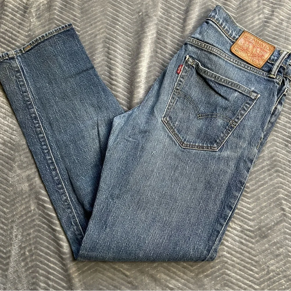 Mens‎ Levi’s 541 Athletic Taper Stretch Jeans 32x32 (Actual 32x31)